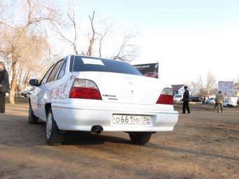 2001 Daewoo Nexia Photos
