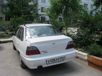 2002 Daewoo Nexia Pictures