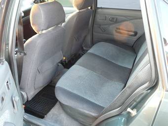 2002 Daewoo Nexia Pictures