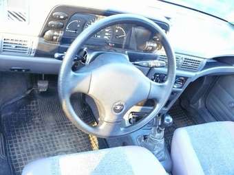 2003 Daewoo Nexia Pictures