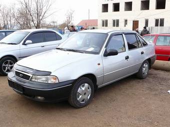 2003 Daewoo Nexia Pictures