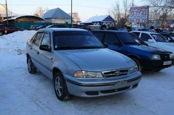 2004 Daewoo Nexia Pictures