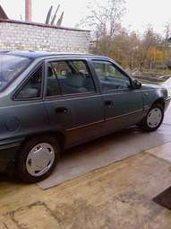 2004 Daewoo Nexia Pictures