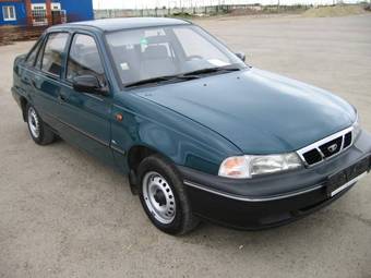 2004 Daewoo Nexia Photos