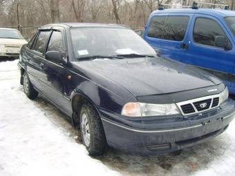 2004 Daewoo Nexia Pictures