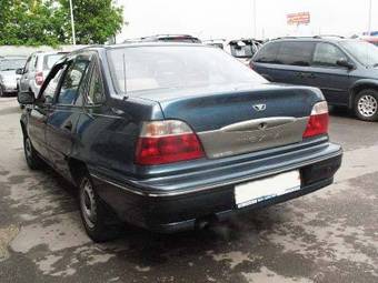 2004 Daewoo Nexia Pictures