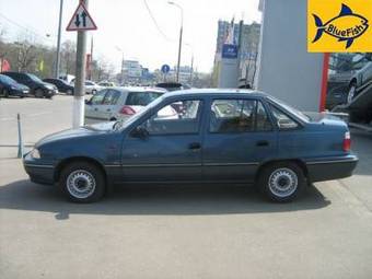 2004 Daewoo Nexia Pictures