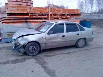 2004 Daewoo Nexia Pictures