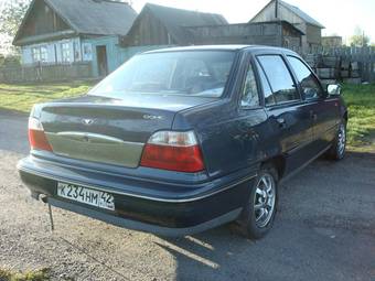 2004 Daewoo Nexia Photos