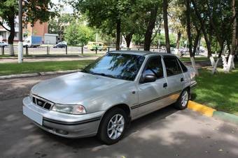 2004 Daewoo Nexia Pictures