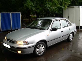 2004 Daewoo Nexia Photos