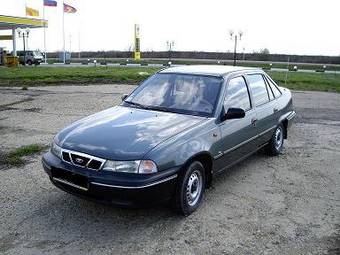 2005 Daewoo Nexia Photos