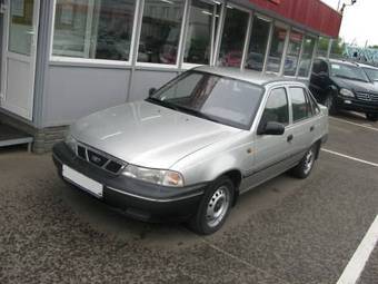 2005 Daewoo Nexia Images