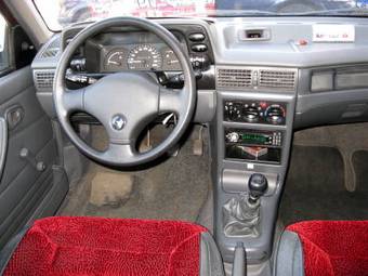 2005 Daewoo Nexia Images