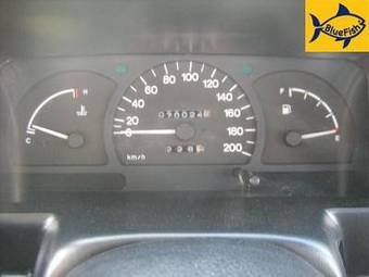2005 Daewoo Nexia Pictures