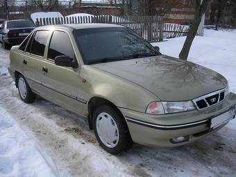 2006 Daewoo Nexia Photos