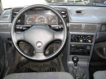 2006 Daewoo Nexia Photos