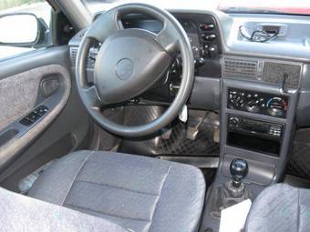 2006 Daewoo Nexia Photos