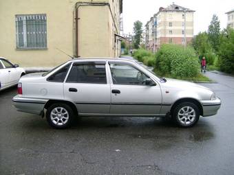 2006 Daewoo Nexia Photos