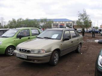 2007 Daewoo Nexia Photos