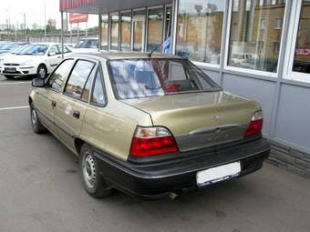 2007 Daewoo Nexia Photos