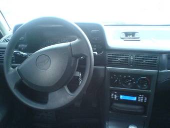 2008 Daewoo Nexia Pictures