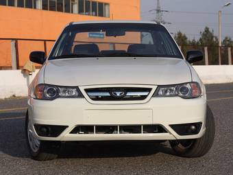 2008 Daewoo Nexia Pictures