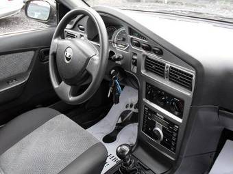 2008 Daewoo Nexia Photos