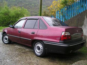 2008 Daewoo Nexia Photos