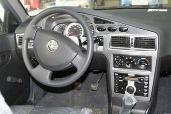 2009 Daewoo Nexia Pictures