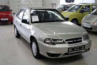 2009 Daewoo Nexia Images