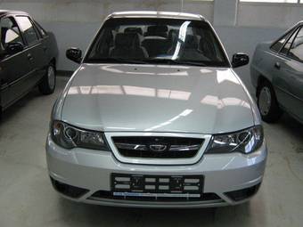 2010 Daewoo Nexia Pictures