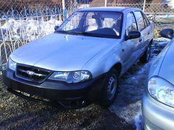 2010 Daewoo Nexia Pictures