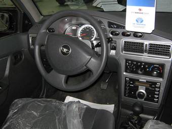 2010 Daewoo Nexia Pictures