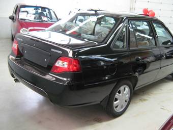 2010 Daewoo Nexia Images