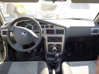 2010 Daewoo Nexia Photos