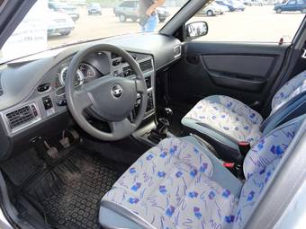 2010 Daewoo Nexia Pictures