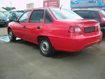 2010 Daewoo Nexia Pictures