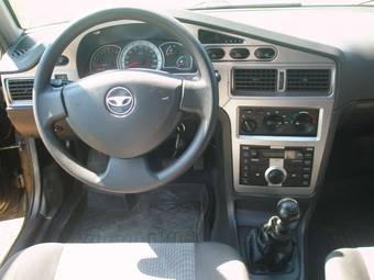 2010 Daewoo Nexia Images
