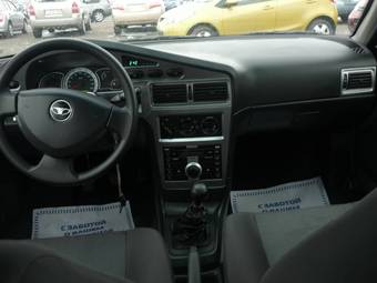 2011 Daewoo Nexia Photos