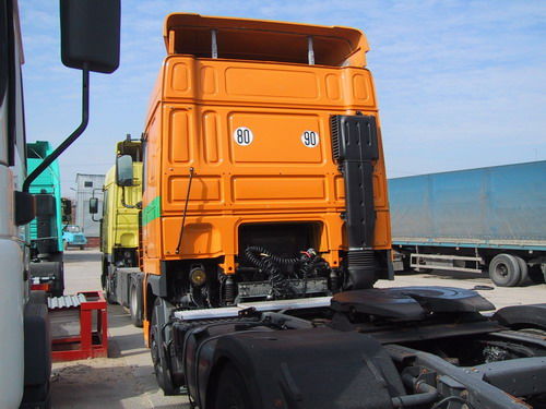 1999 DAF 95