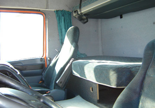1999 DAF 95