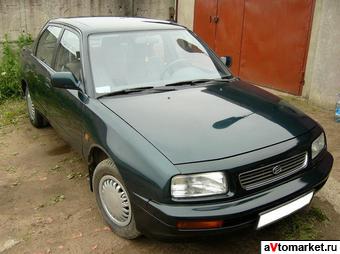 1993 Daihatsu Applause Photos