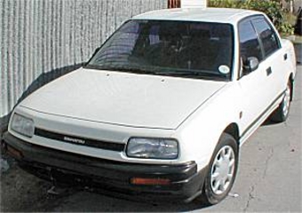 1998 Daihatsu Applause