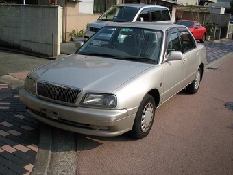 1998 Daihatsu Applause