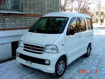 2001 Daihatsu Atrai