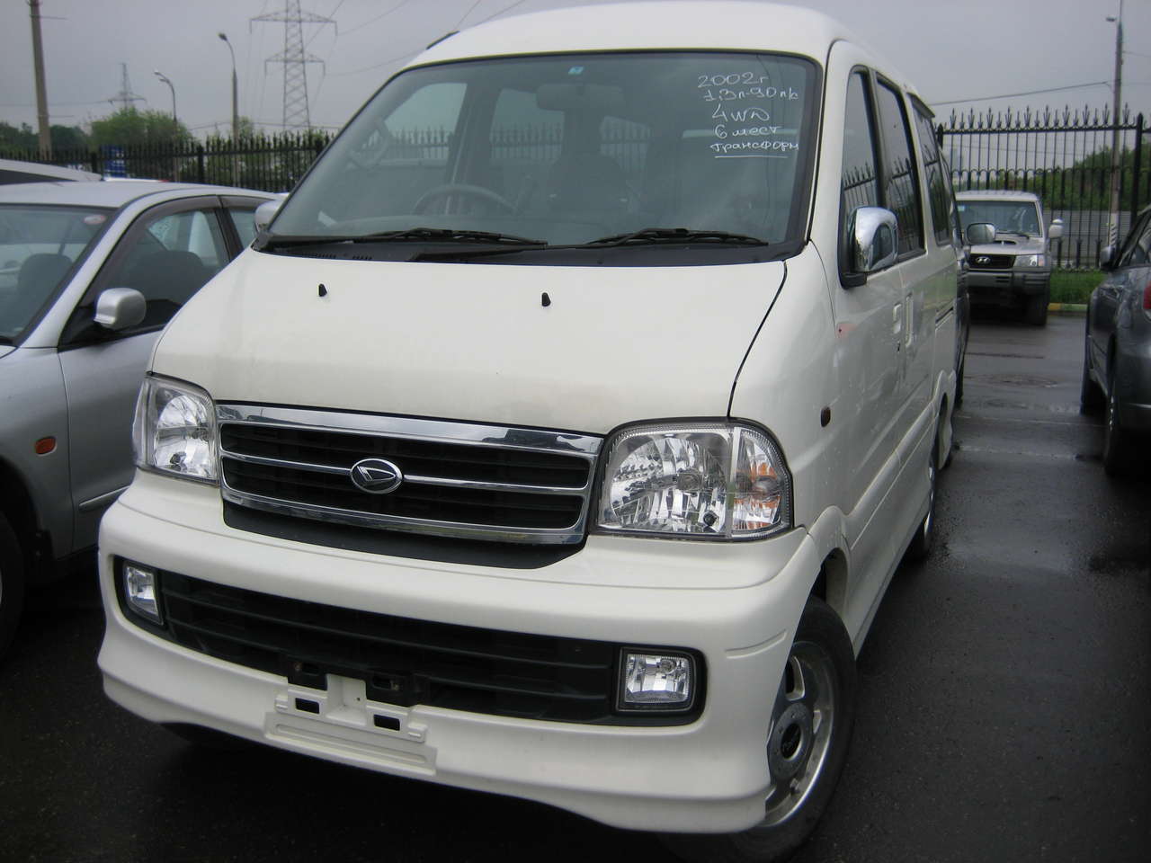 2002 Daihatsu Atrai