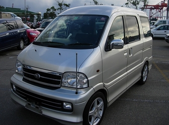 2000 Daihatsu ATRAI7