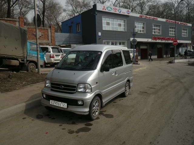 2002 Daihatsu ATRAI7