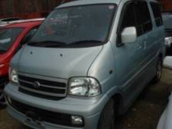 2003 Daihatsu ATRAI7 Pictures